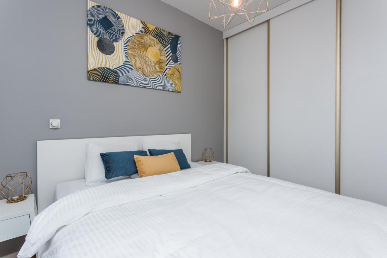 Chill Apartments Kolejowa Warsaw Exterior photo